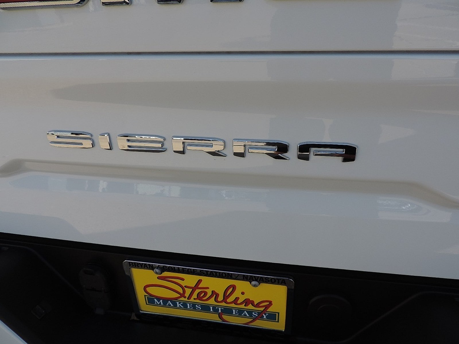 2026 GMC Sierra 1500 Pro - Photo 13