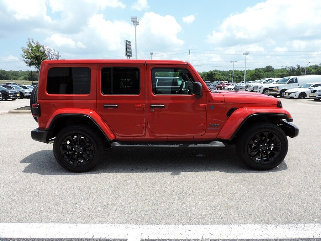 Used 2025 Jeep Wrangler 4xe Sahara