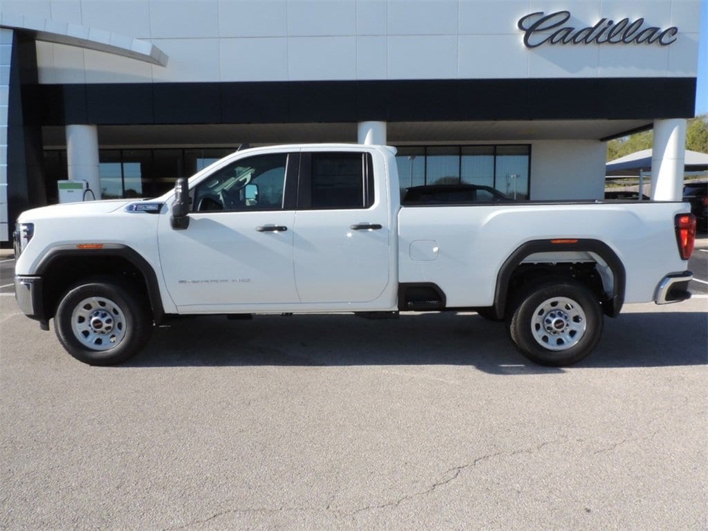 2026 GMC Sierra 3500HD Pro - Photo 8