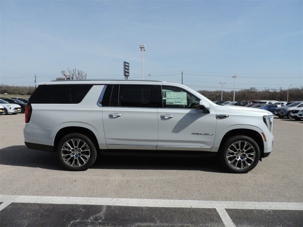 New 2026 GMC Yukon XL Denali SUV