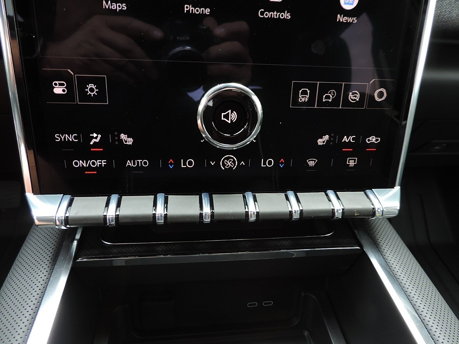 2026 GMC Sierra EV Elevation - Photo 19