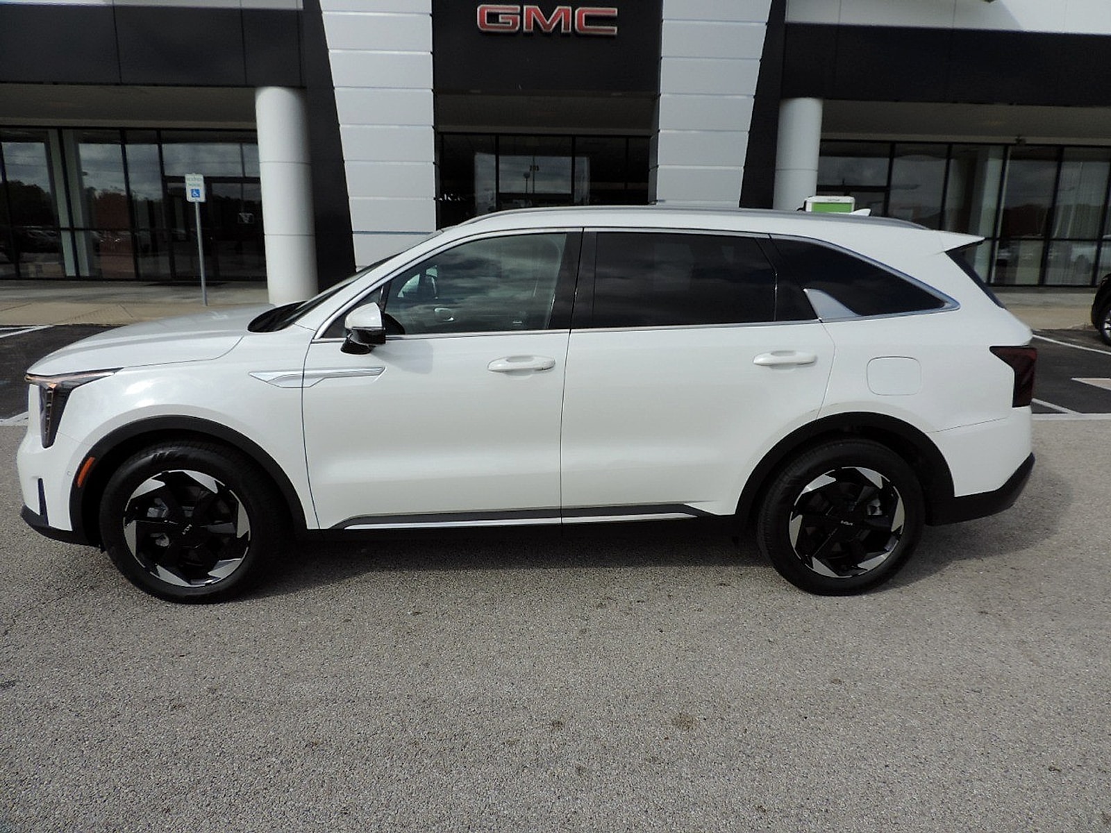 2025 Kia Sorento SX Prestige Hybrid - Photo 8