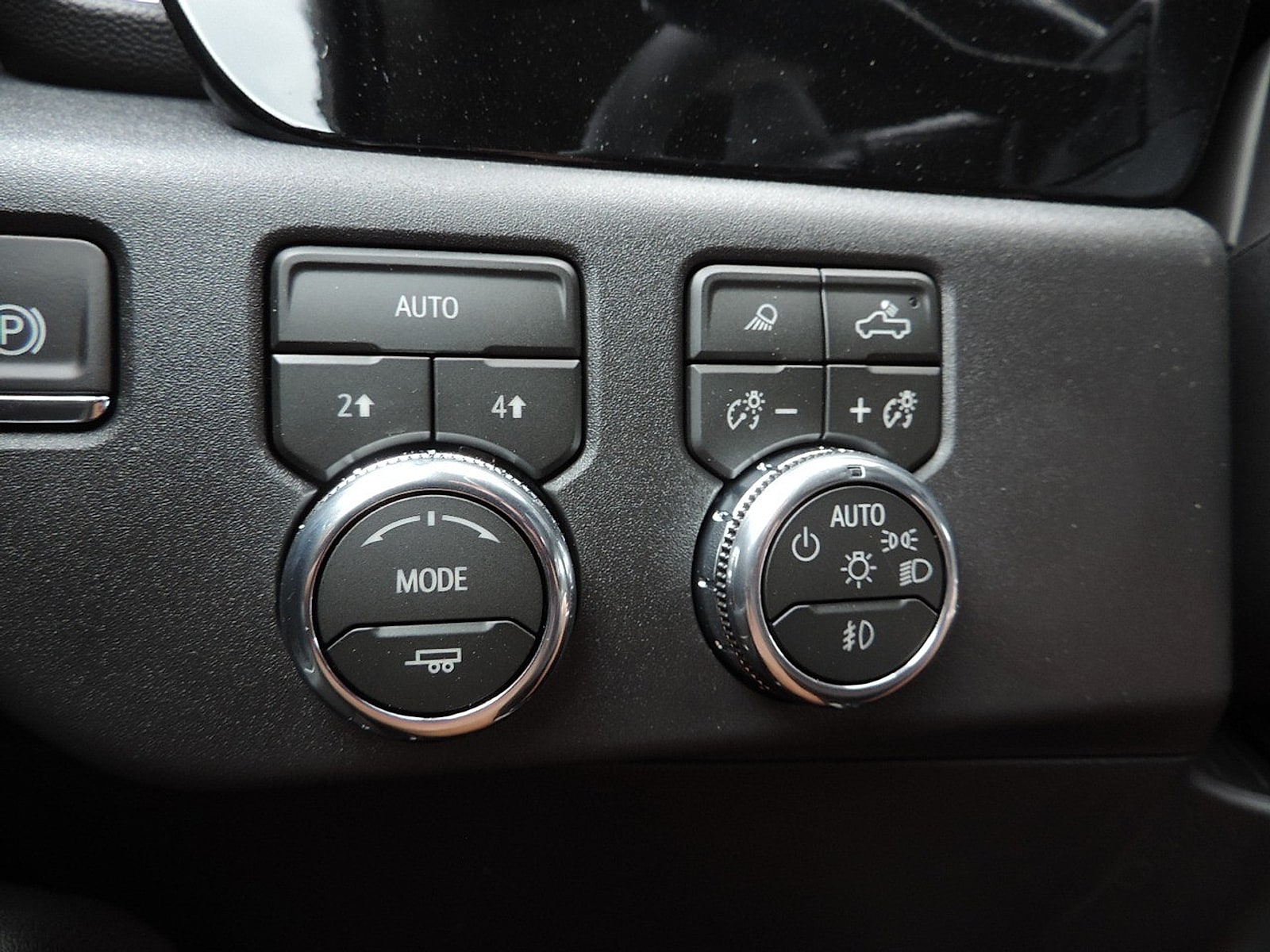 2026 GMC Sierra 1500 SLT - Photo 25