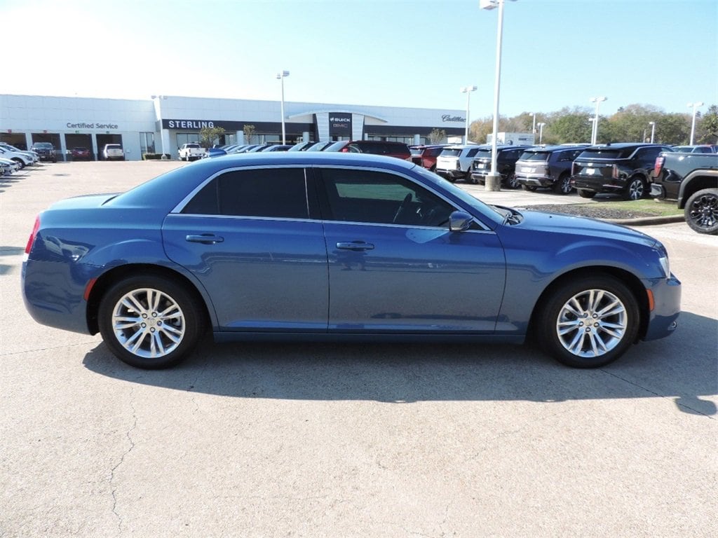 Used 2021 Chrysler 300 Touring L