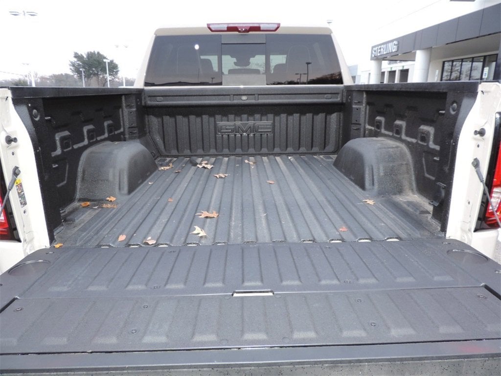 2026 GMC Sierra 1500 AT4X - Photo 15
