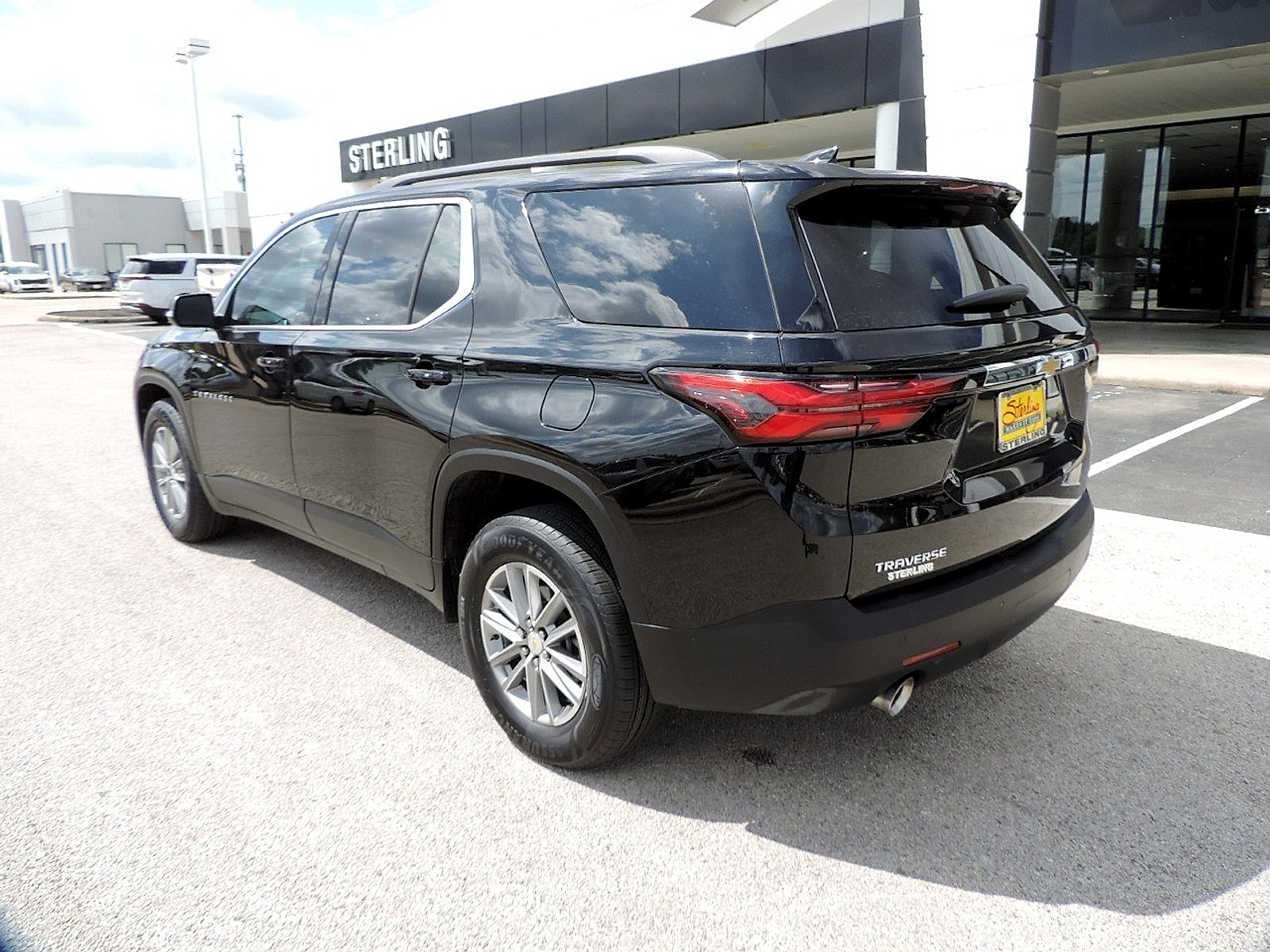 2022 Chevrolet Traverse 1LT - Photo 7