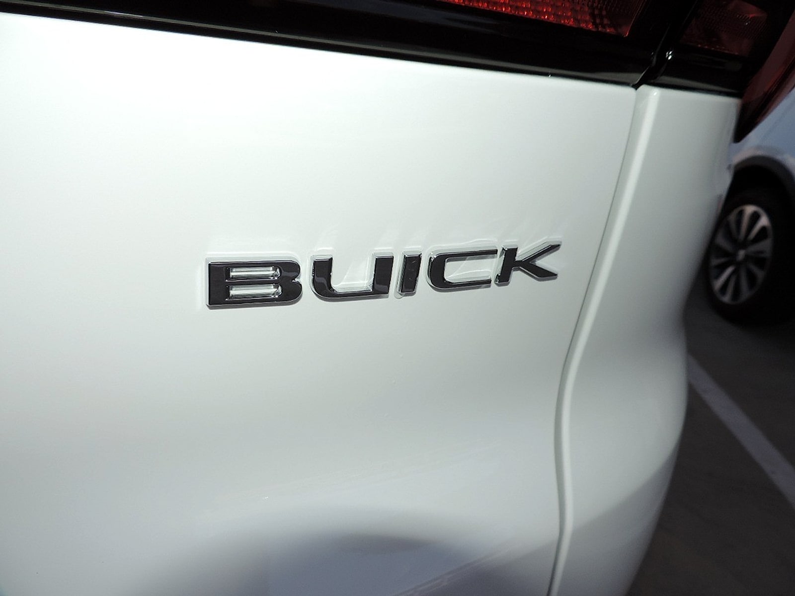 2027 Buick Enclave Preferred - Photo 15