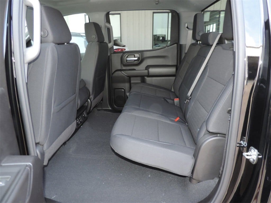 2026 GMC Sierra 1500 Pro - Photo 11