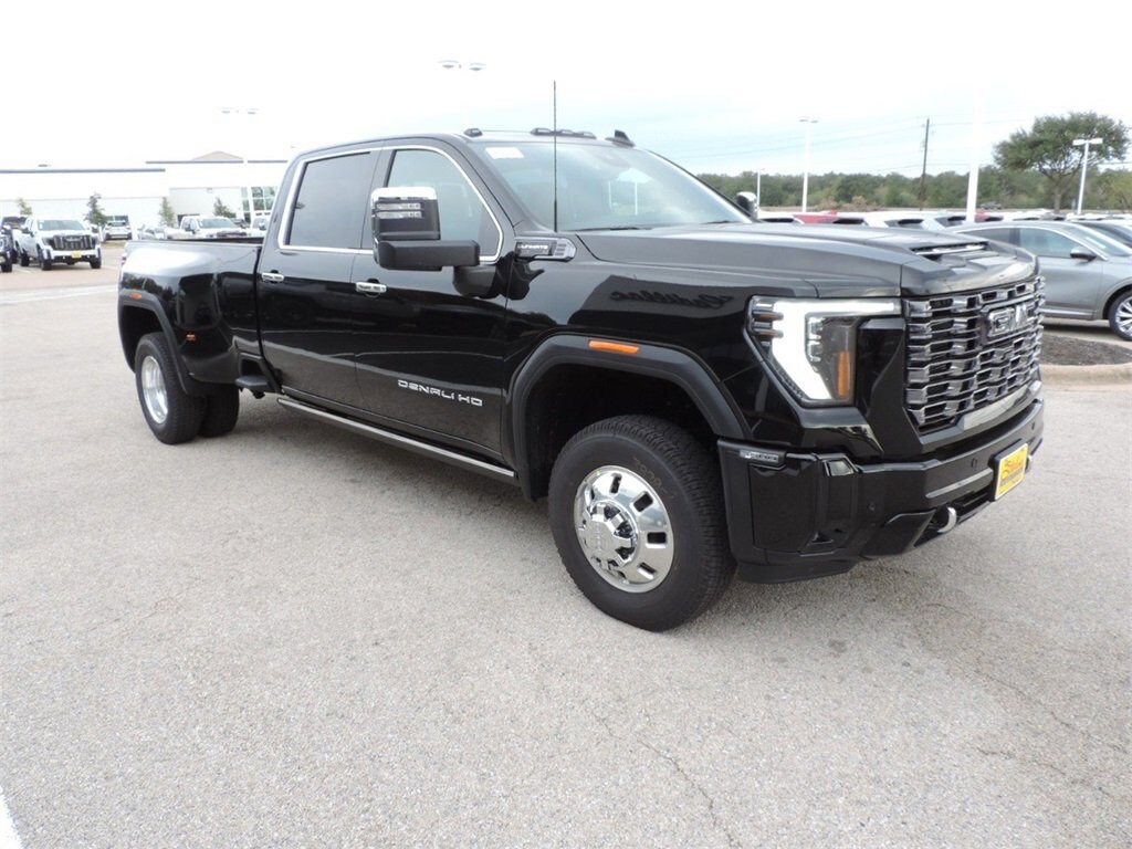 New 2026 GMC Sierra 3500 HD Denali Ultimate DRW Truck