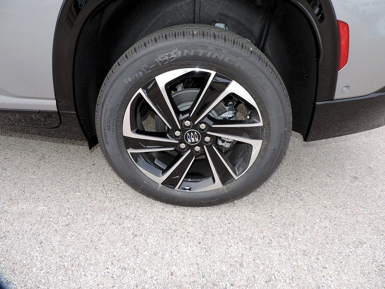 2026 Buick Enclave Sport Touring - Photo 9