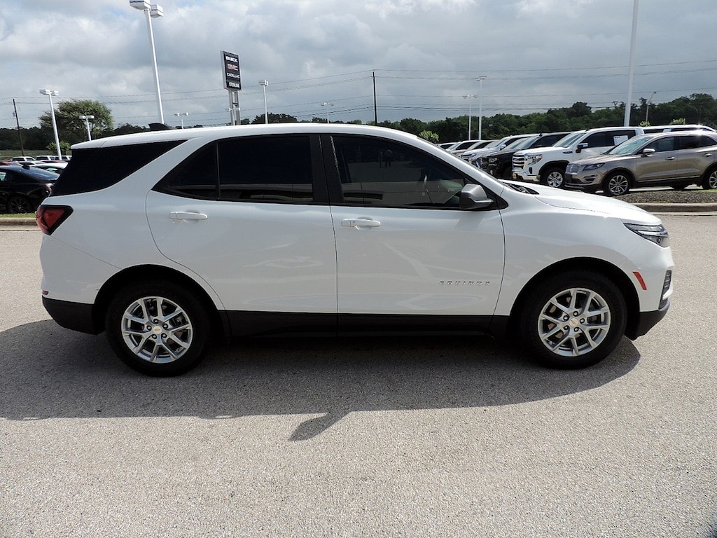Used 2024 Chevrolet Equinox LS SUV