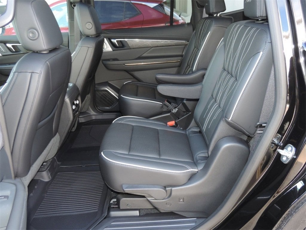 2025 Buick Enclave Avenir - Photo 18