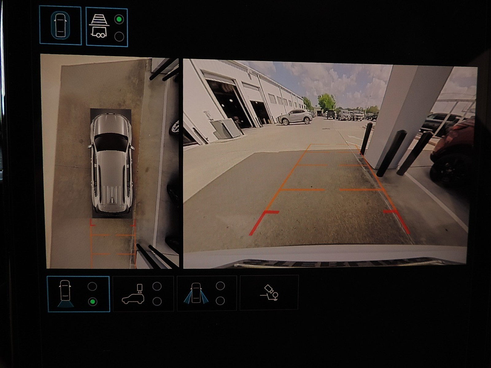 2026 GMC Acadia Elevation - Photo 22