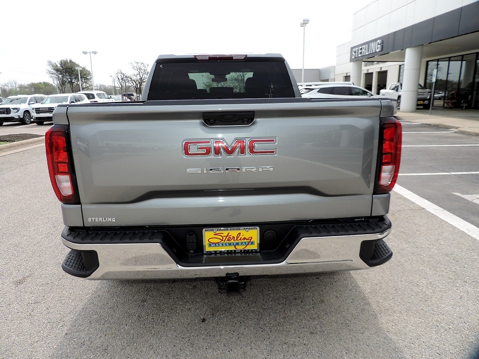 2026 GMC Sierra 1500 Pro - Photo 6