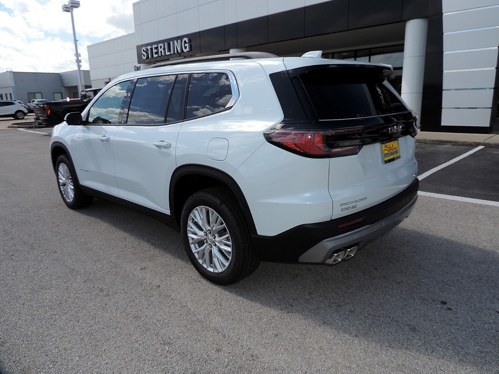 2026 GMC Acadia Elevation - Photo 7