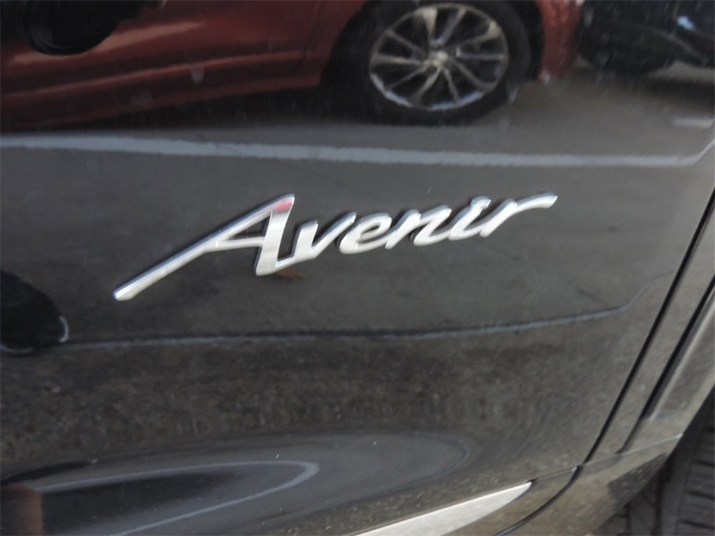 2025 Buick Enclave Avenir - Photo 16