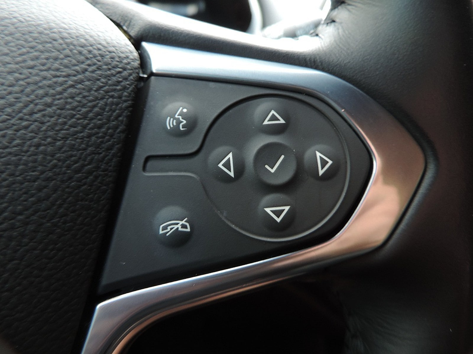 2022 Chevrolet Traverse 1LT - Photo 27