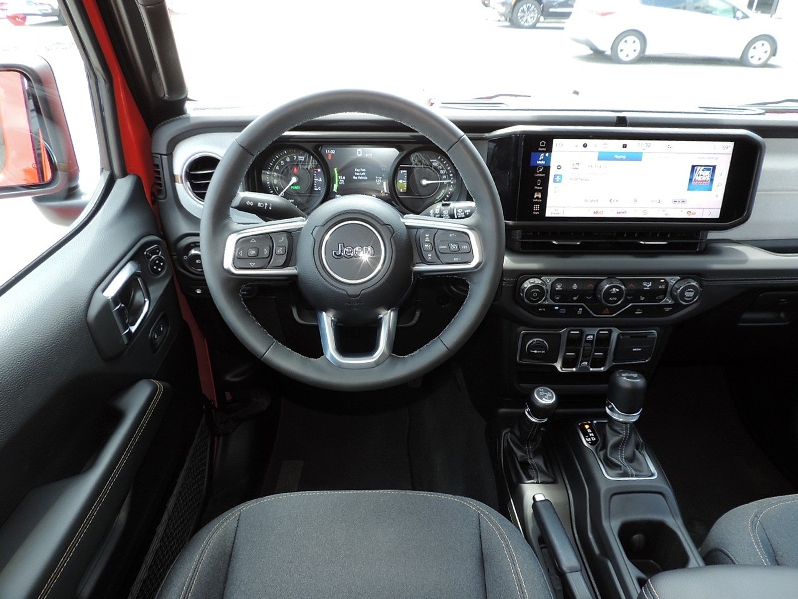 2025 Jeep Wrangler 4xe Sahara 4XE - Photo 18