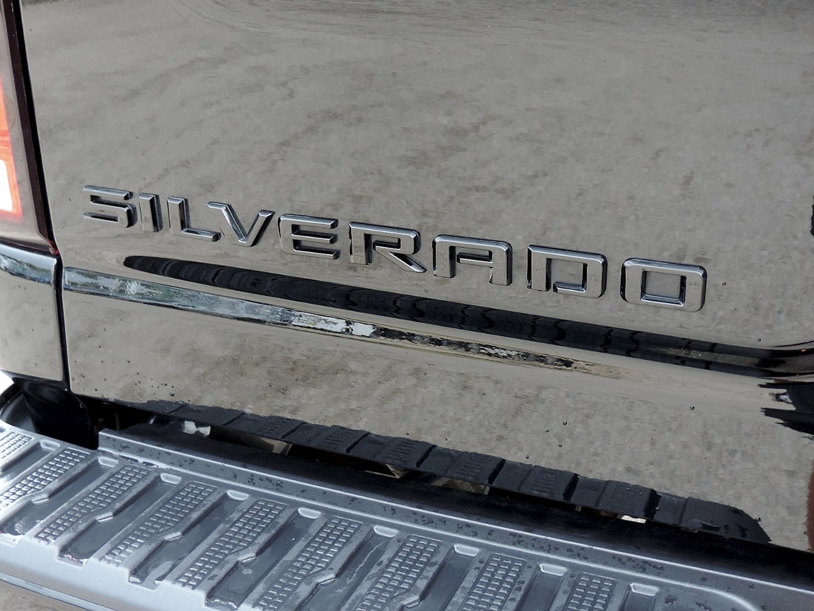 2026 Chevrolet Silverado 2500HD ZR2 - Photo 11