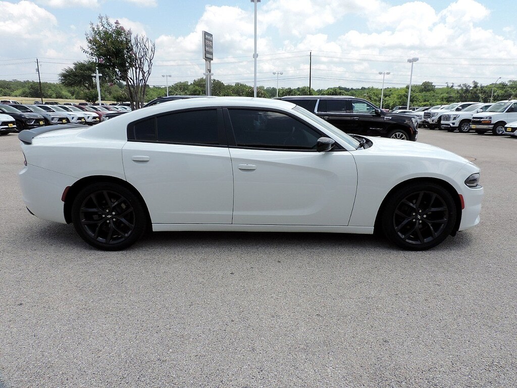 Used 2020 Dodge Charger SXT RWD Sedan