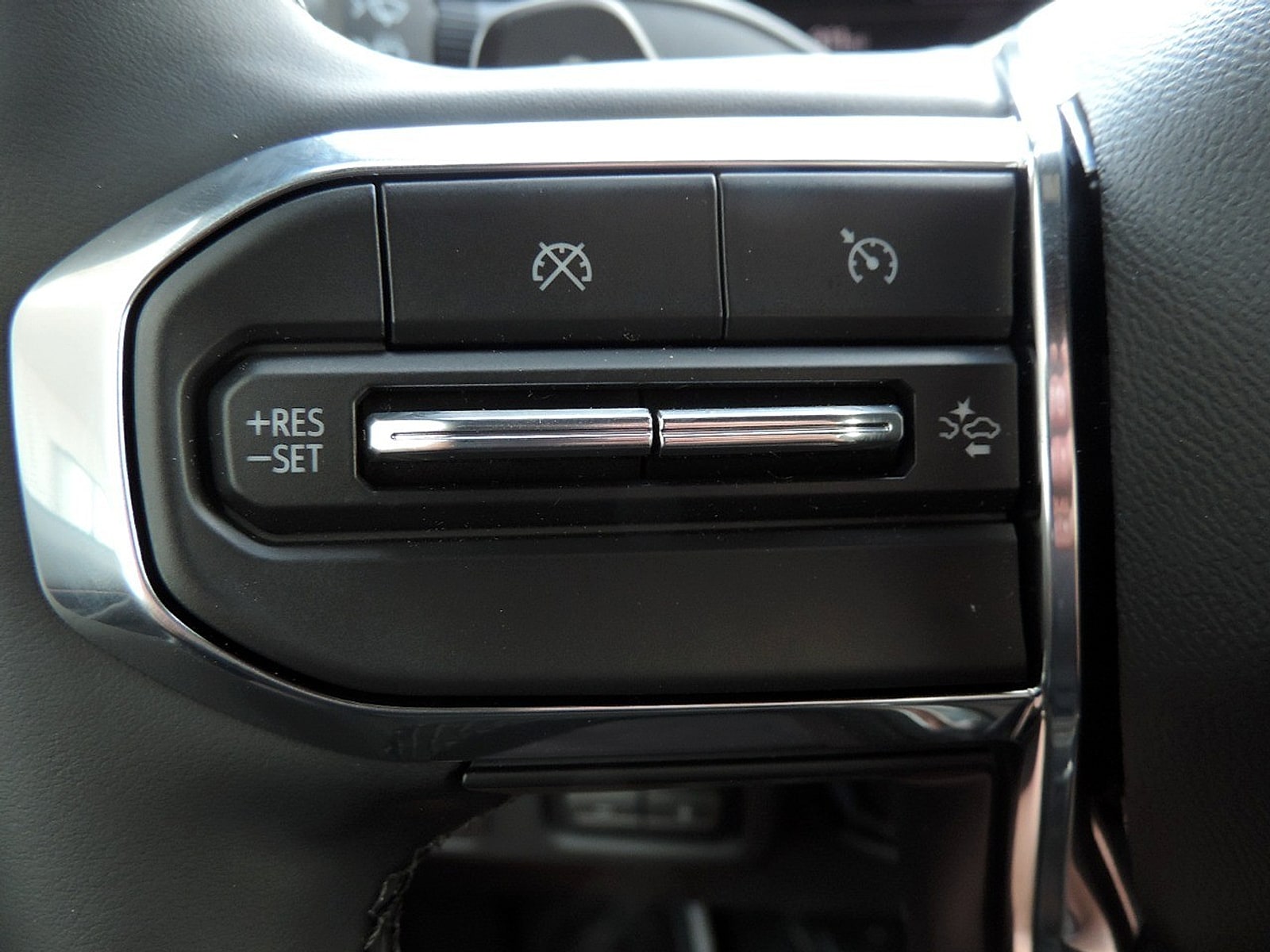 2026 GMC Sierra EV Elevation - Photo 22