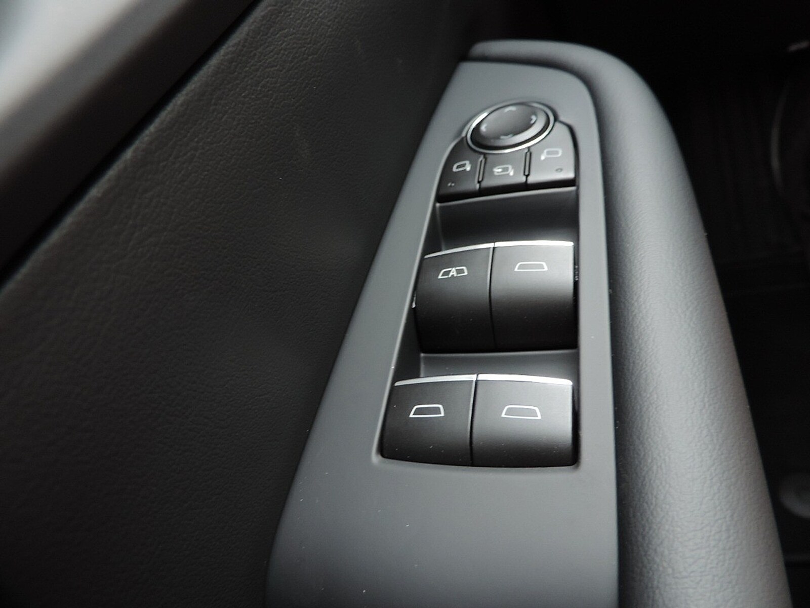 2026 Buick Enclave Sport Touring - Photo 23
