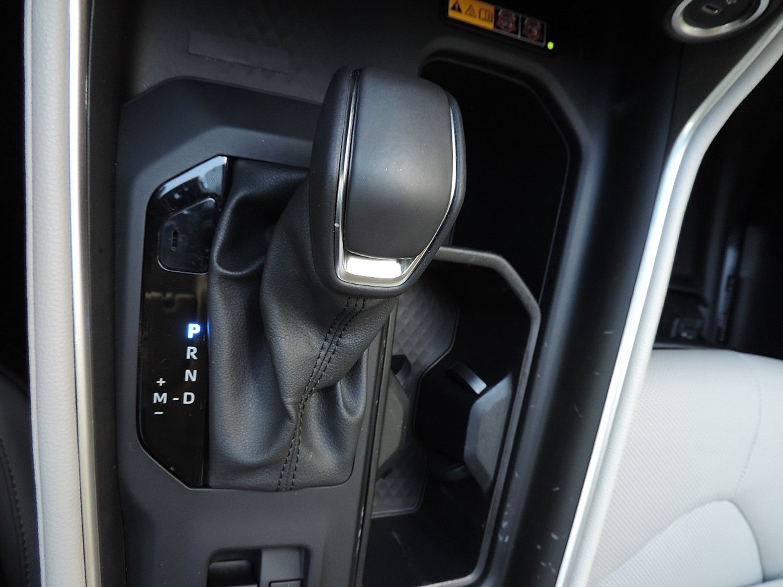 2024 Toyota Grand Highlander Limited - Photo 23