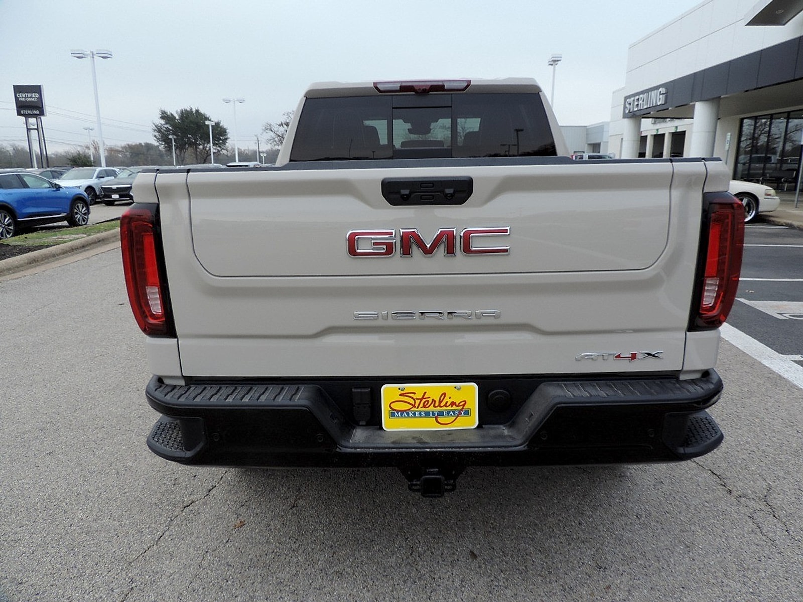2026 GMC Sierra 1500 AT4X - Photo 6