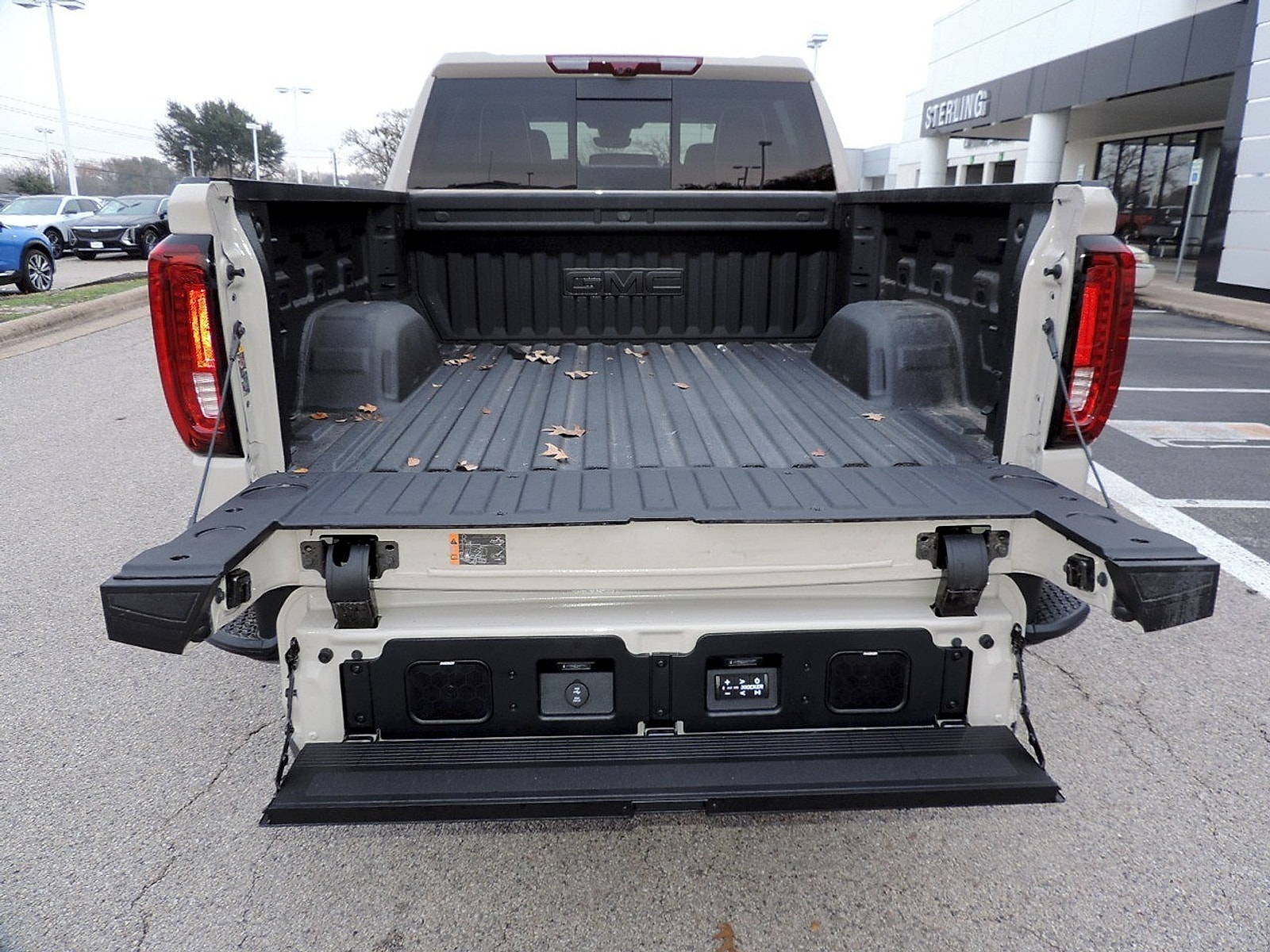 2026 GMC Sierra 1500 AT4X - Photo 16