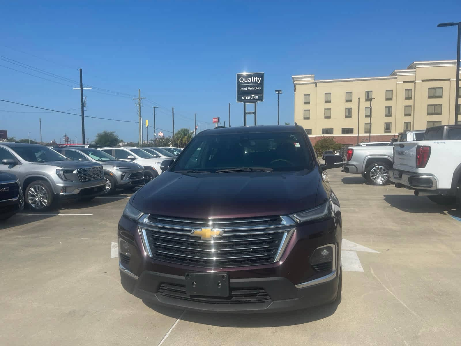 Used 2022 Chevrolet Traverse 3LT with VIN 1GNERHKW1NJ178214 for sale in Jennings, LA