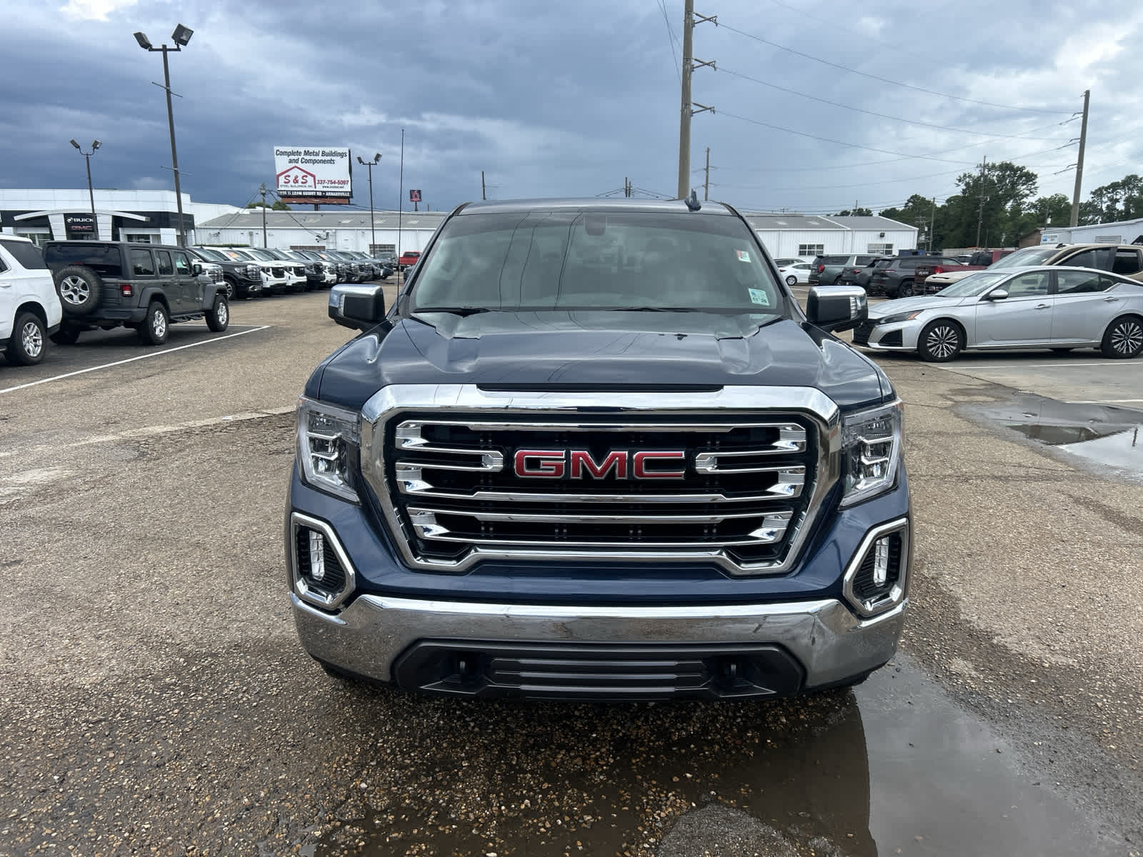 Used 2022 GMC Sierra 1500 Limited SLT with VIN 3GTU9DED4NG148021 for sale in Opelousas, LA