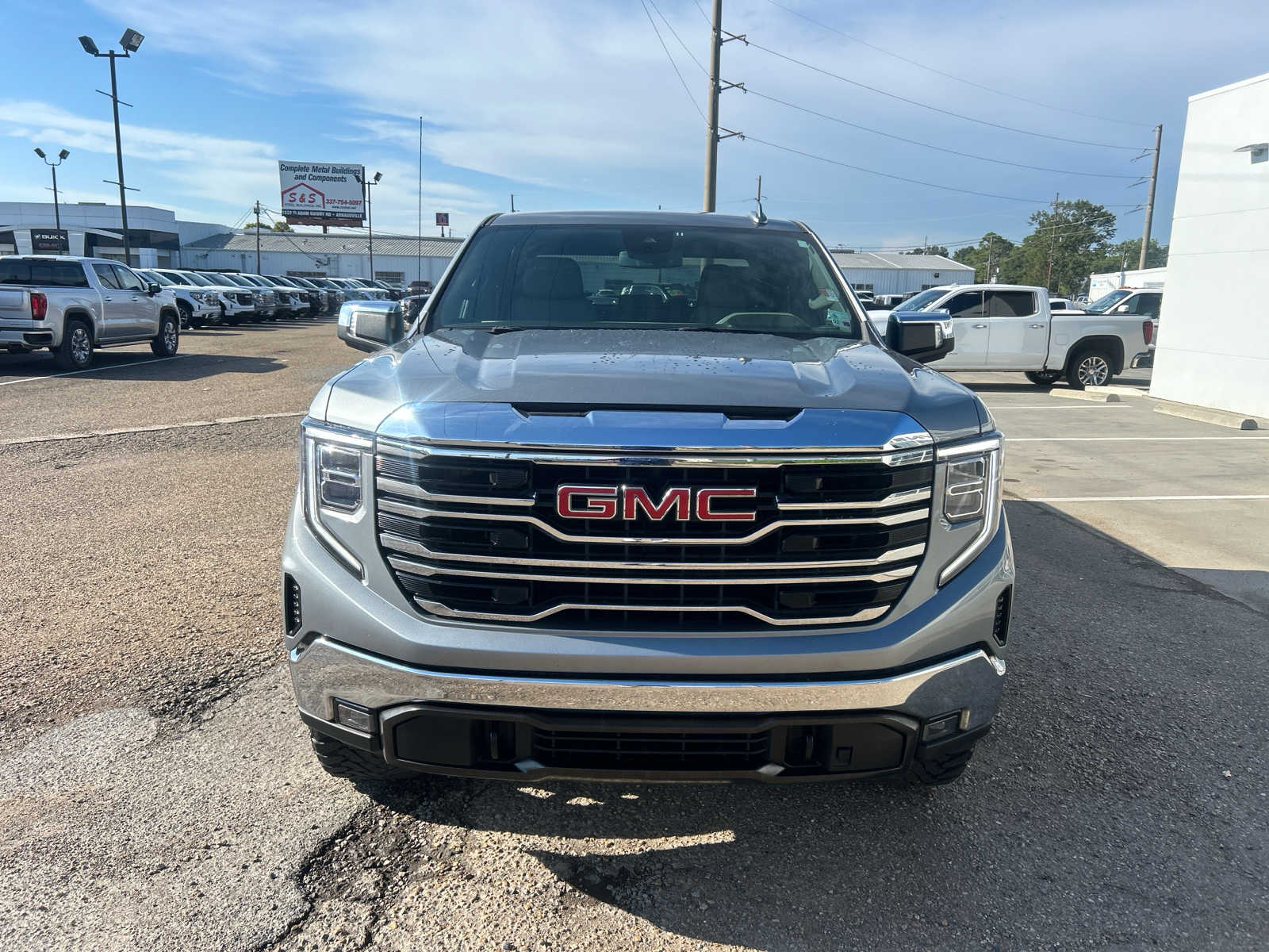 Used 2023 GMC Sierra 1500 SLT with VIN 3GTUUDE84PG142854 for sale in Opelousas, LA