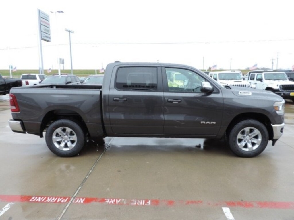 New 2024 Ram 1500 LARAMIE CREW CAB 4X2 5'7 BOX For Sale Navasota TX