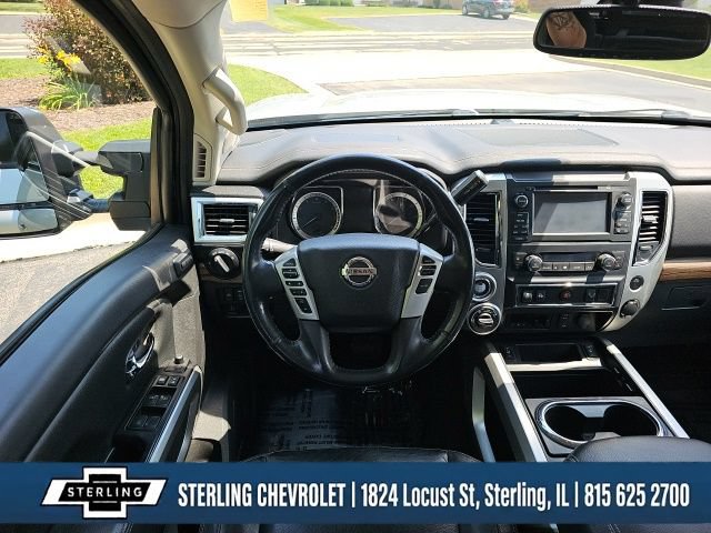 2017 Nissan Titan SL - Photo 28