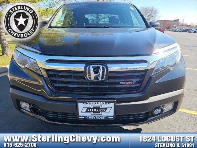 Used 2020 Honda Ridgeline Sport with VIN 5FPYK3F17LB025554 for sale in Sterling, IL