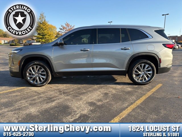 2025 Buick Enclave Preferred photo 2