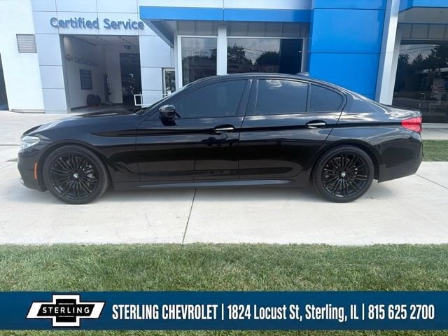 Used 2018 BMW 5 Series 530i with VIN WBAJA7C52JWA74178 for sale in Sterling, IL