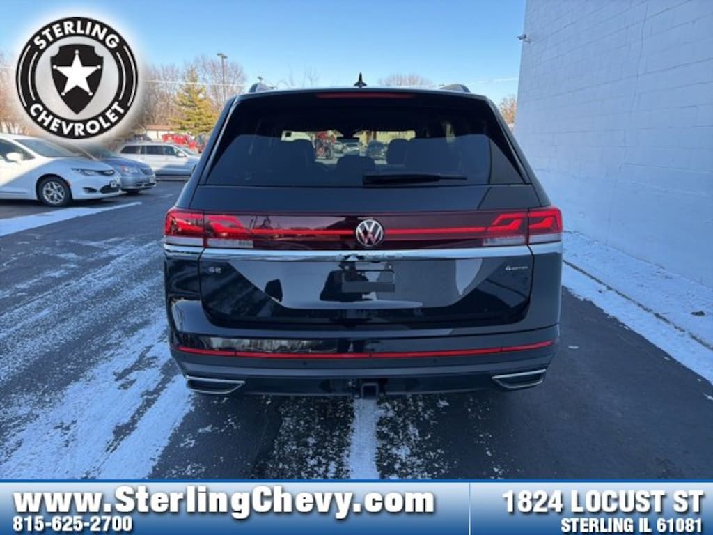 Used 2025 Volkswagen Atlas 2.0T SE w/Technology