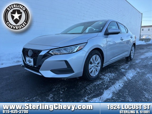 2022 Nissan Sentra S's photo