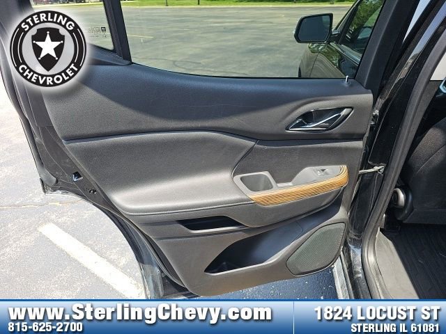2023 GMC Acadia SLE - Photo 23