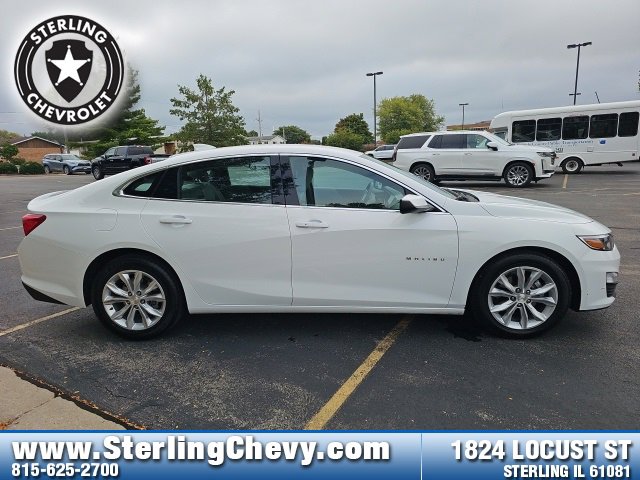 2024 Chevrolet Malibu 1LT photo 2