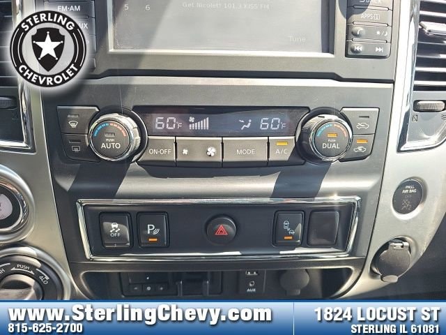 2017 Nissan Titan SL - Photo 14