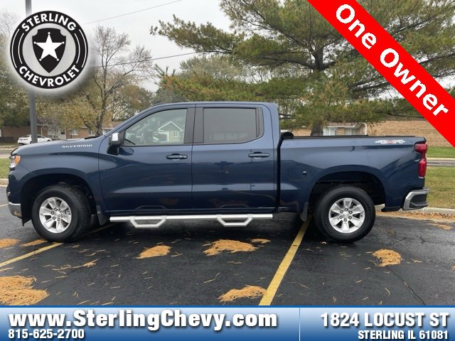 Used 2023 Chevrolet Silverado 1500 LT with VIN 3GCUDDE88PG110294 for sale in Sterling, IL