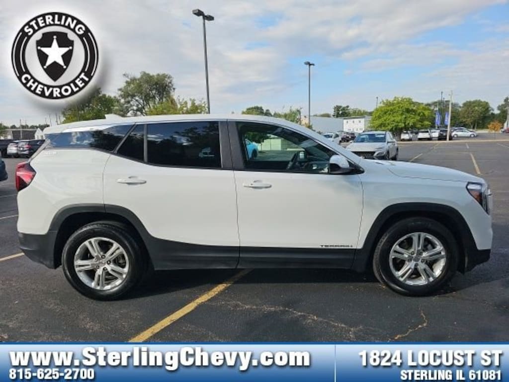 Used 2024 GMC Terrain SLE SUV