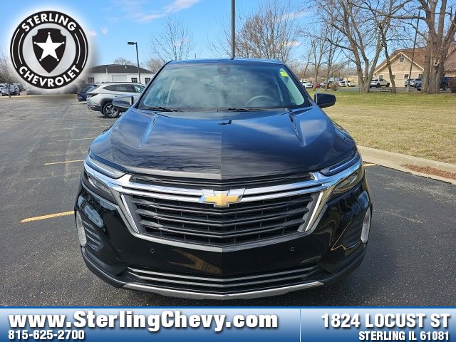 2022 Chevrolet Equinox LT photo 2