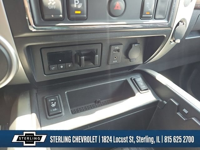 2017 Nissan Titan SL - Photo 15
