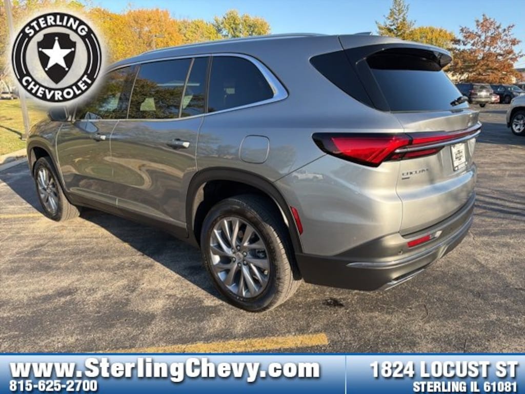 Used 2025 Buick Enclave Preferred SUV