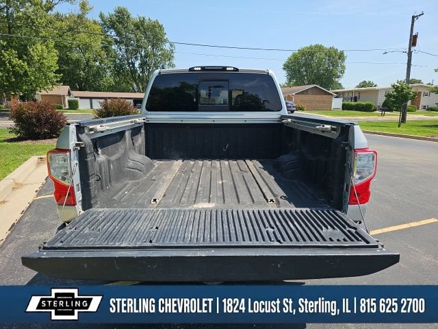 2017 Nissan Titan SL - Photo 30