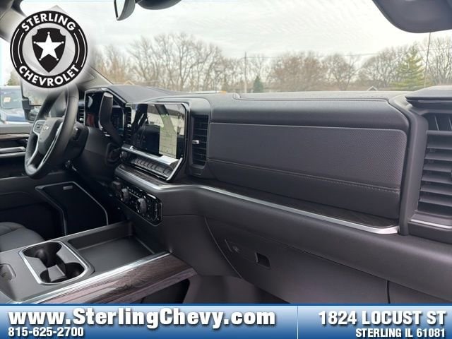 2026 Chevrolet Silverado 2500 HD LTZ - Photo 11