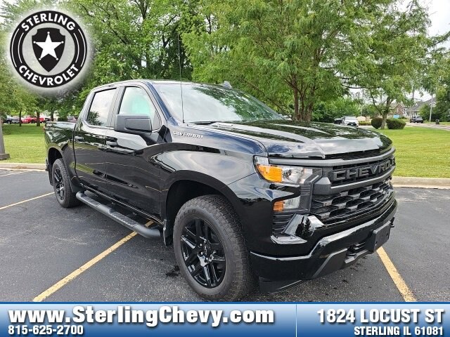 2025 Chevrolet Silverado 1500 Custom photo 3